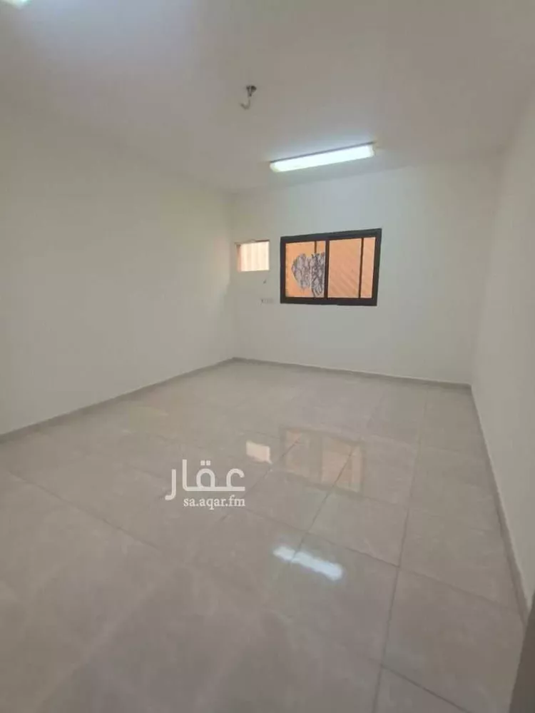 Building for Rent in Riyadh Al Wadi