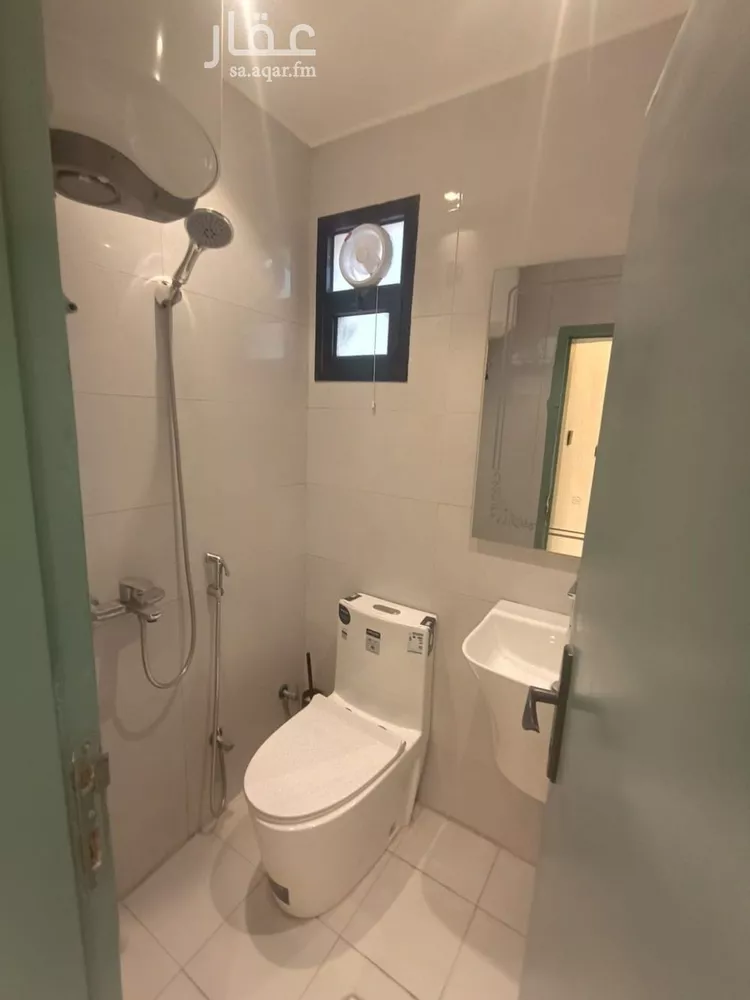 شقة للإيجار في شارع وادي ترج, حي الوادي, مدينة الرياض, منطقة الرياض صورة 4