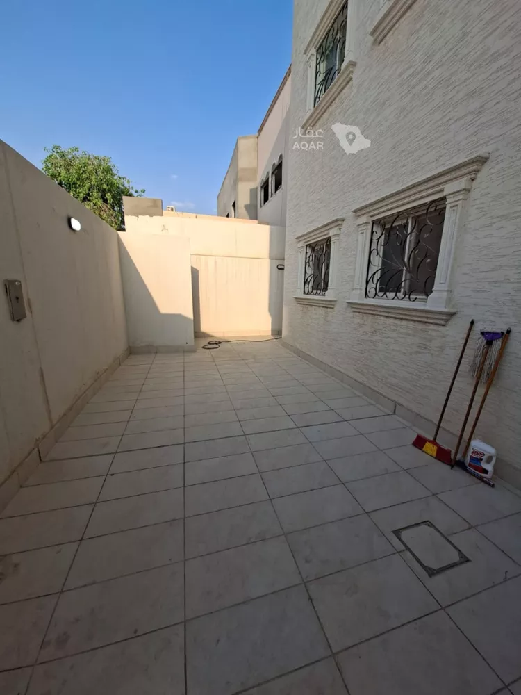 Floor for Rent in Riyadh At Taawon صورة 2
