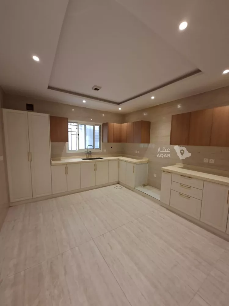 Floor for Rent in Riyadh At Taawon 9