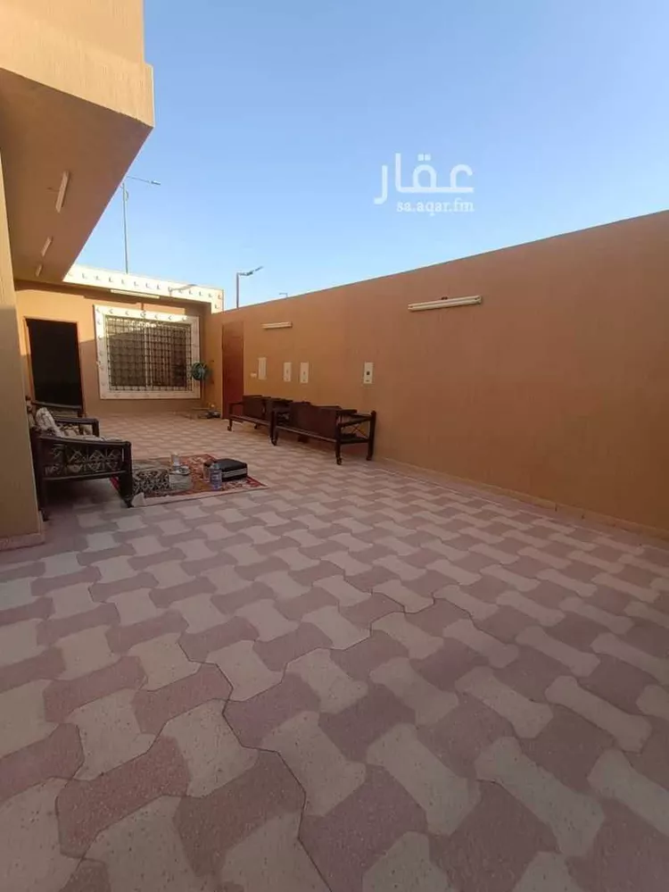 فيلا للبيع في شارع رقم 128, حي المونسية, مدينة الرياض, منطقة الرياض صورة 3