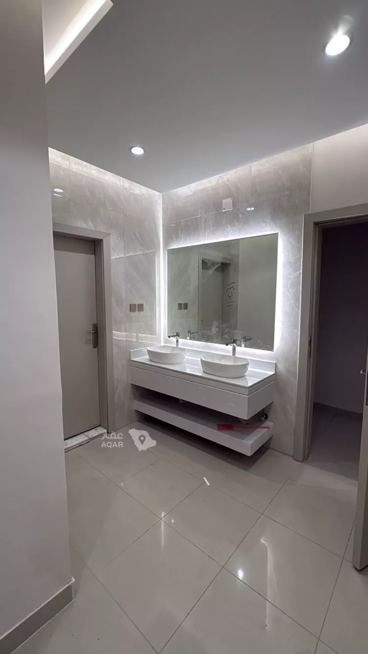 Building for Rent in Riyadh Al Uraija Al Gharbiyah 6