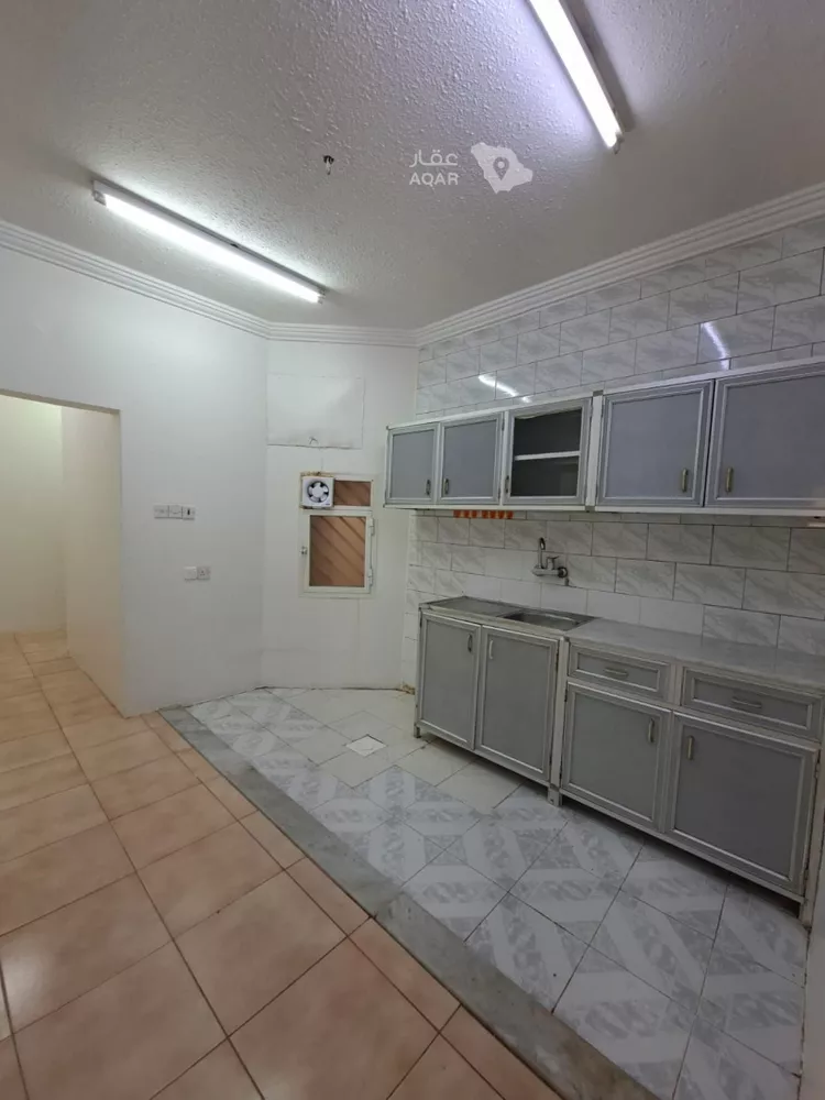شقة للإيجار في شارع الغاط, حي المصيف, مدينة الرياض, منطقة الرياض 5