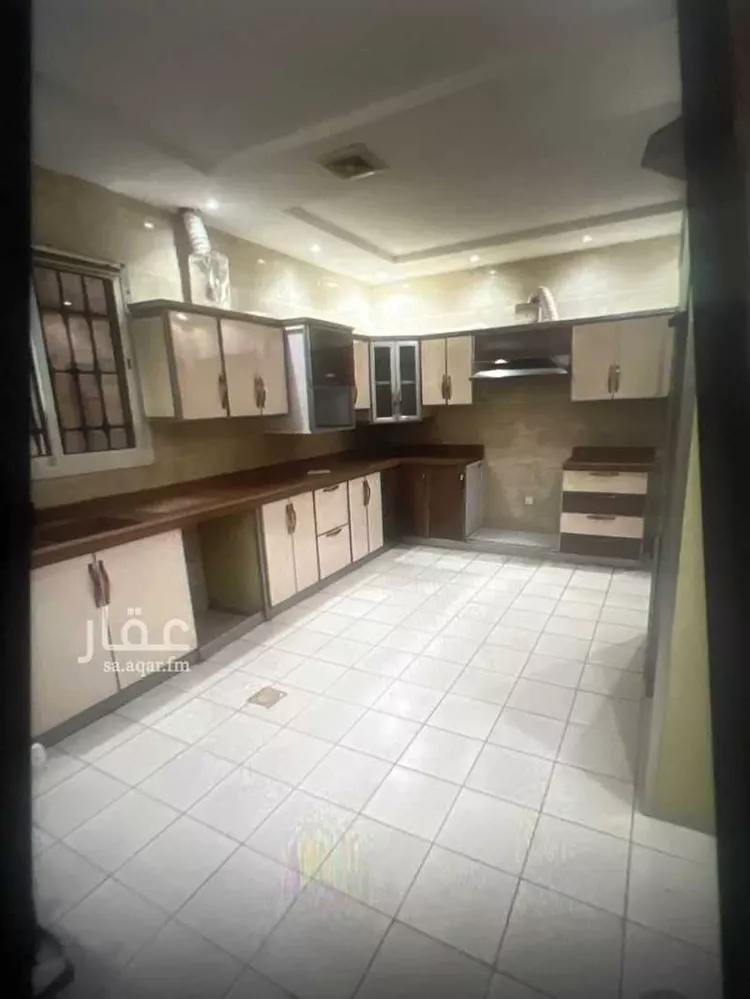 فيلا للإيجار في شارع أحمد بن هاشم ، حي المهدية ، الرياض ، منطقة الرياض صورة 3