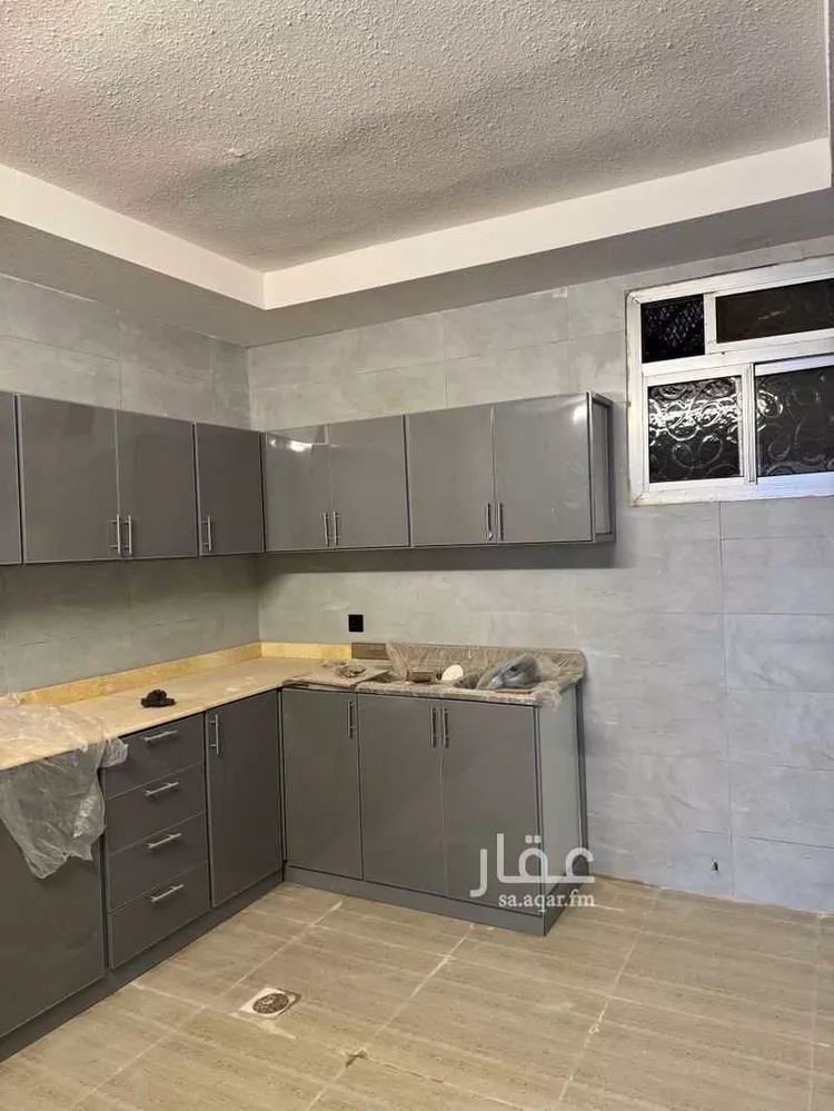 عمارة للإيجار في شارع زيد بن ثابت, حي الملز, مدينة الرياض, منطقة الرياض صورة 5