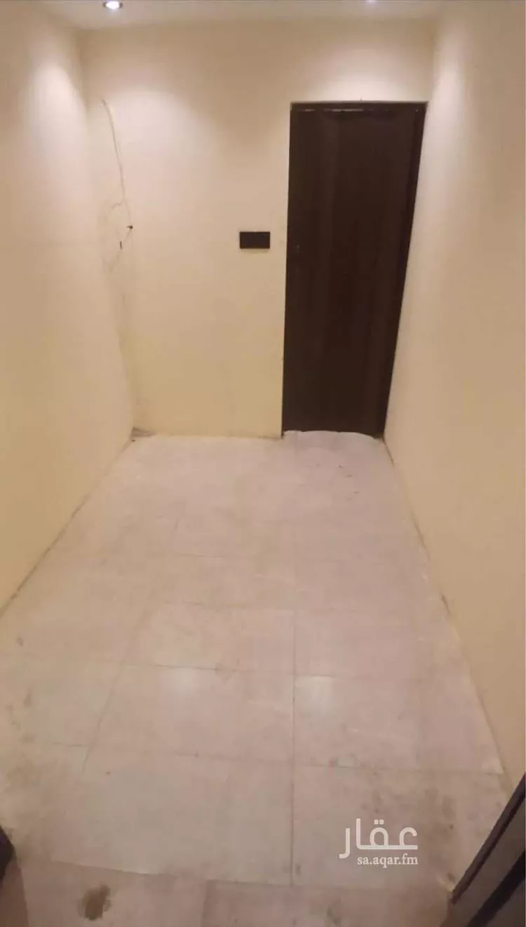 غرفة للإيجار في شارع زيد بن ثابت, حي الملز, مدينة الرياض, منطقة الرياض صورة 2