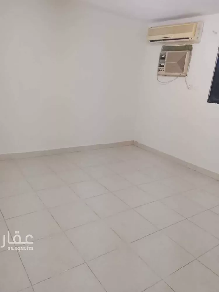 فيلا للإيجار في شارع ربيعة النميري, حي المصيف, مدينة الرياض, منطقة الرياض صورة 3