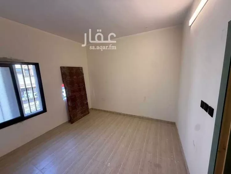 عمارة للإيجار في شارع عبادة بن الصامت, حي الروضة, مدينة الرياض, منطقة الرياض صورة 2