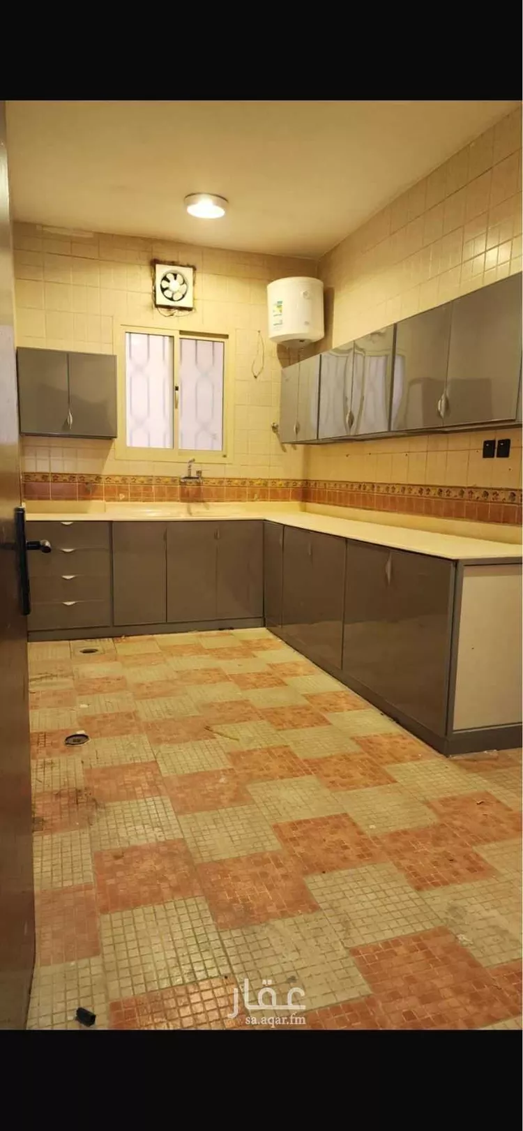 عمارة للإيجار في شارع عبدالمحسن أبابطين, حي النسيم الشرقي, مدينة الرياض, منطقة الرياض صورة 3