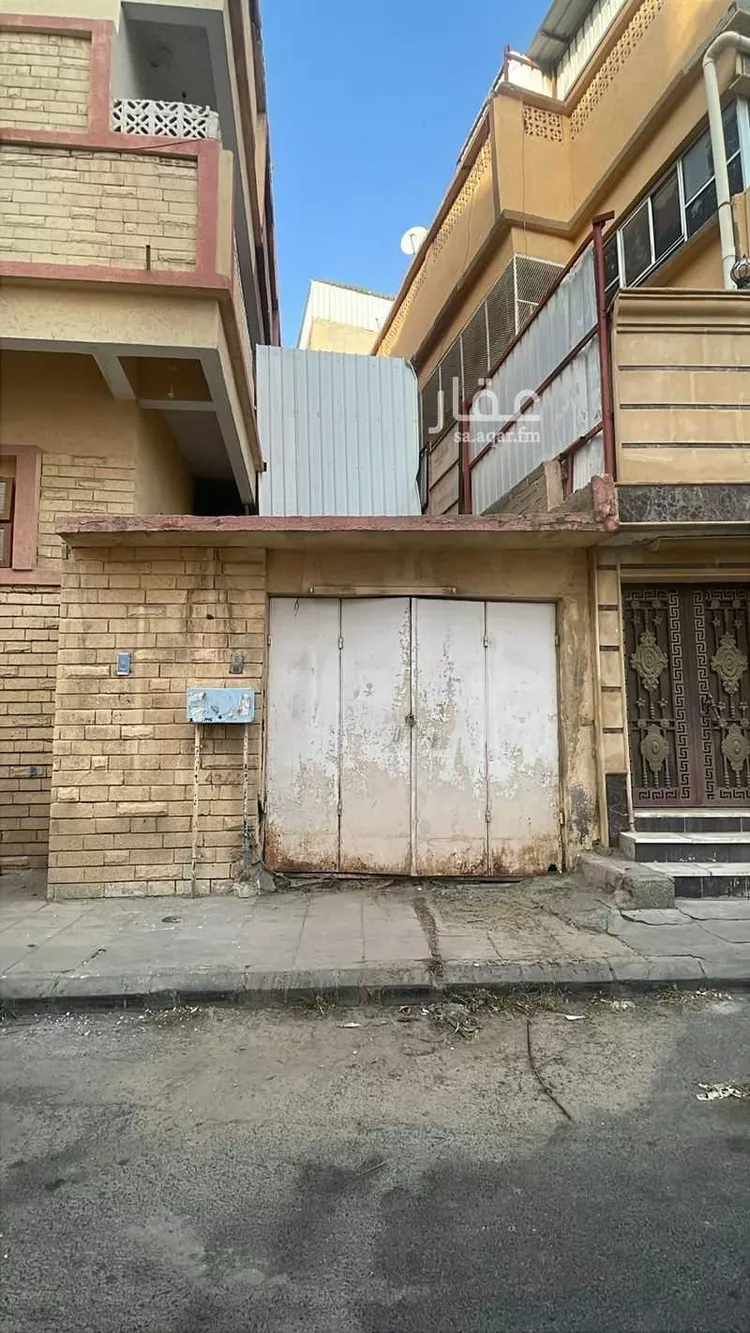 عمارة للبيع في شارع طلحة ابن معاوية, حي نخب, مدينة الطائف, منطقة مكة المكرمة 1 صورة