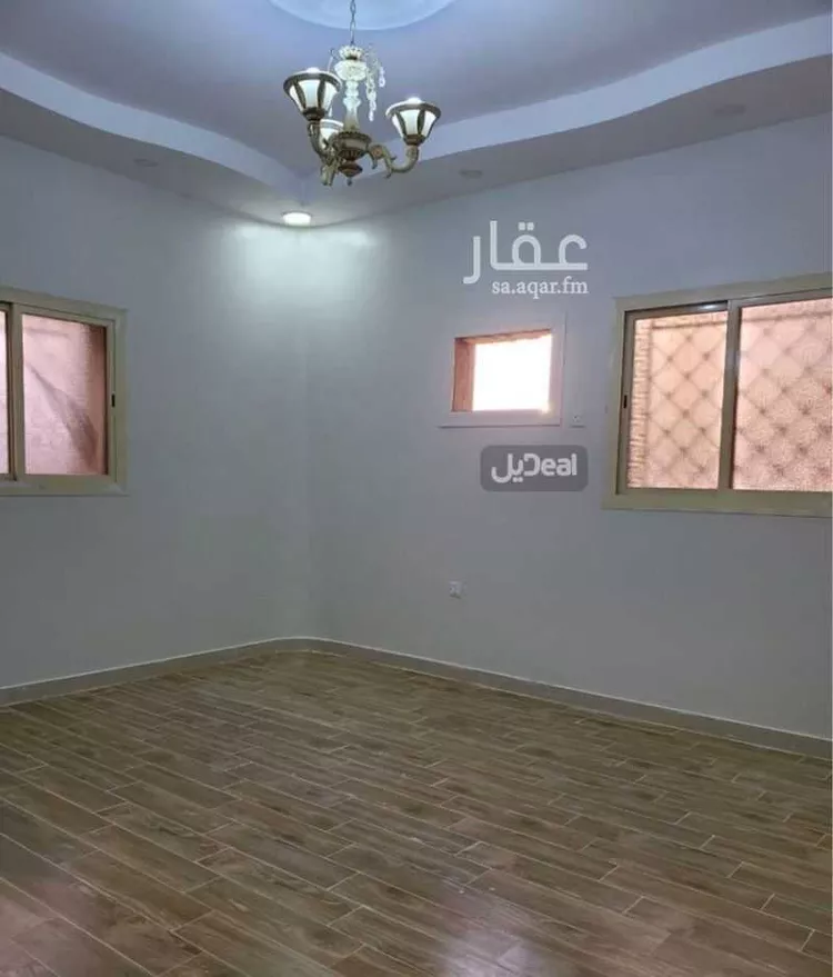 عمارة للبيع في شارع عبدالله ابن جلوي, حي القيم الأعلى, مدينة الطائف, منطقة مكة المكرمة