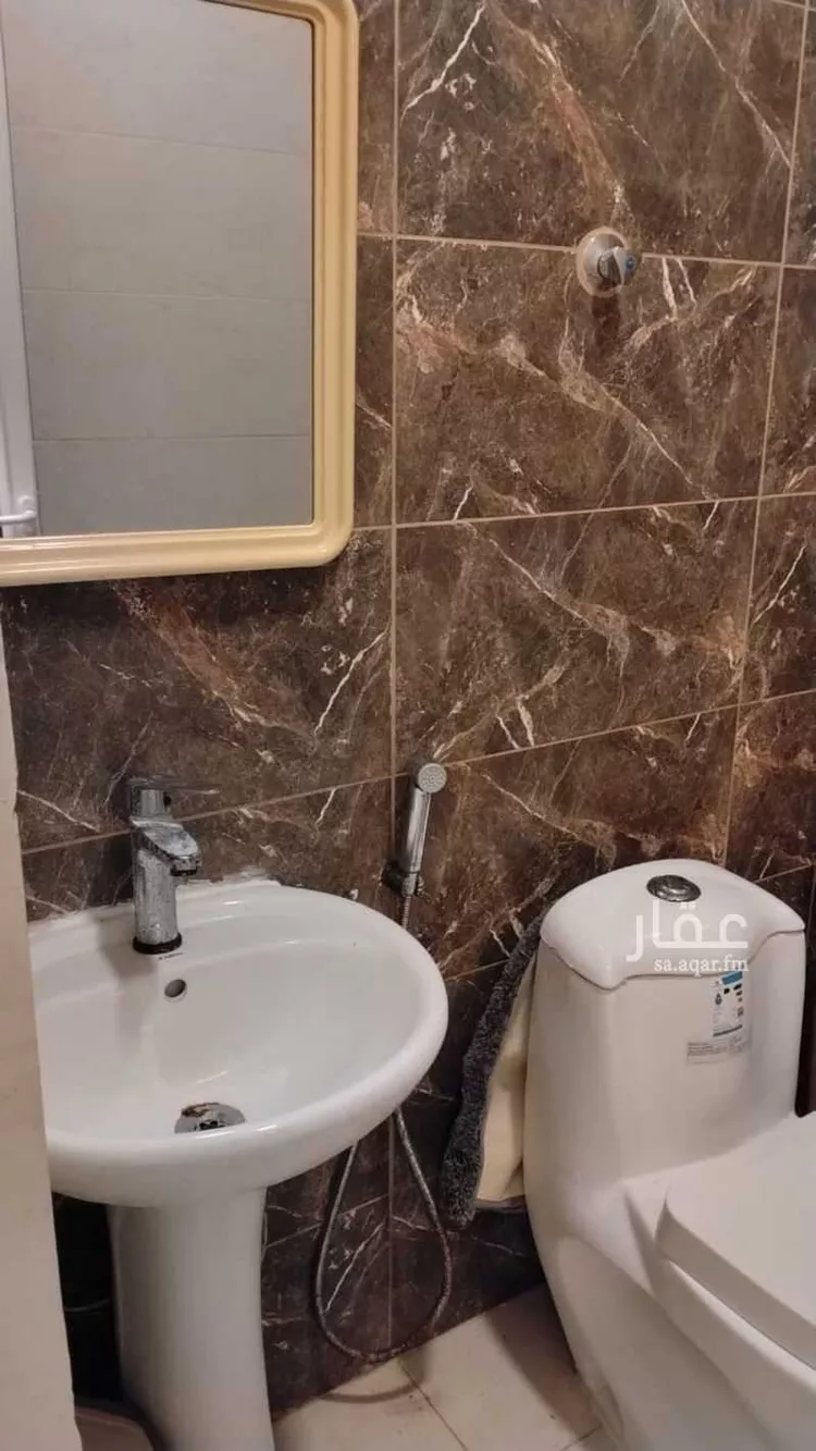 Building for Rent in Dhahran Hajar صورة 3