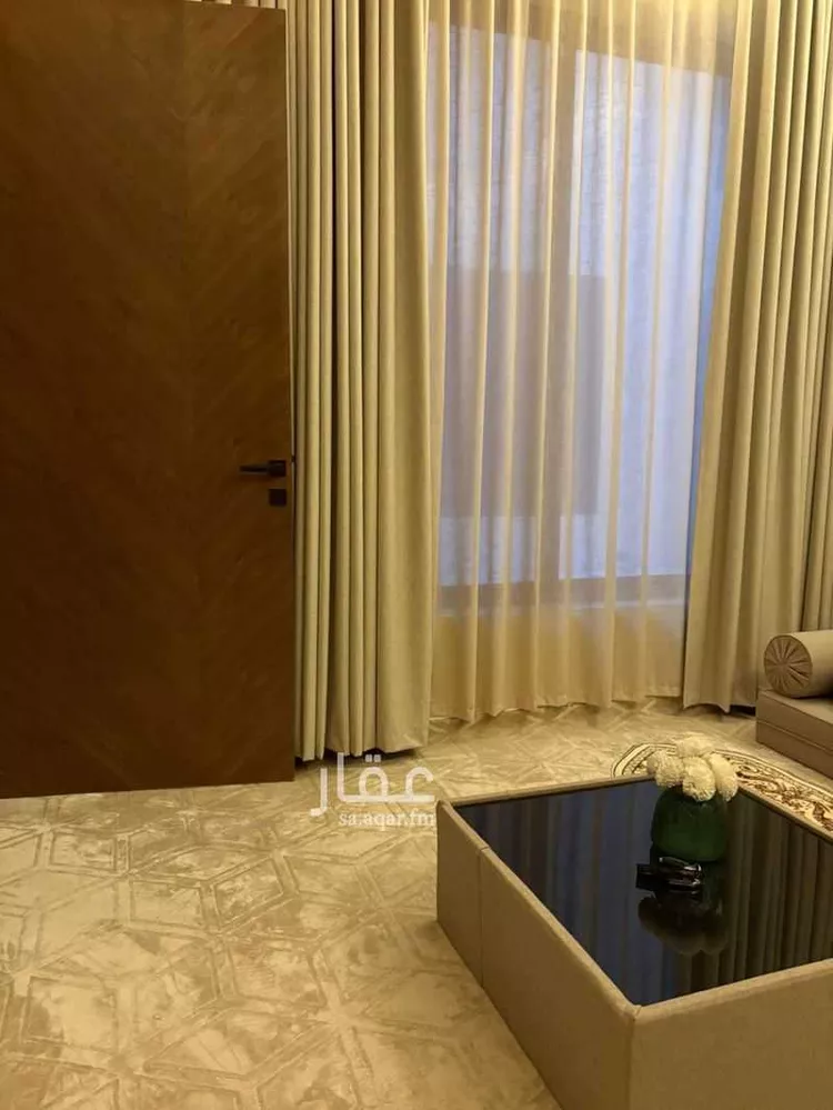 فيلا للبيع في شارع عمر يوسف المقرئ, حي المهدية, مدينة الرياض, منطقة الرياض 12