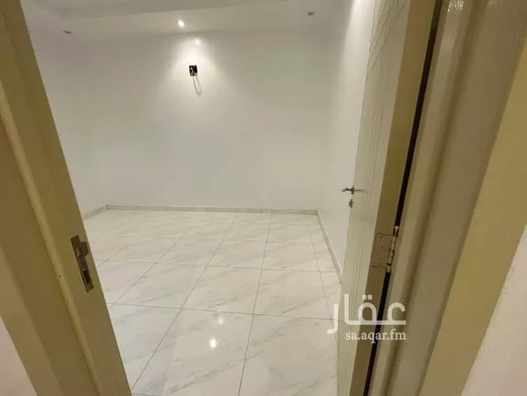 شقة للإيجار في شارع ابن مشرف ، حي عكاظ ، الرياض ، منطقة الرياض صورة 4