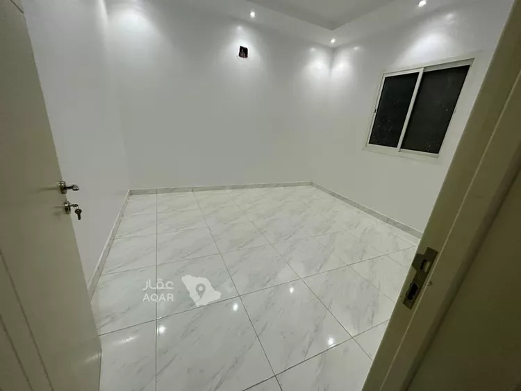 شقة للإيجار في شارع عبدالرحيم الحريمي ، حي عكاظ ، الرياض ، منطقة الرياض 5