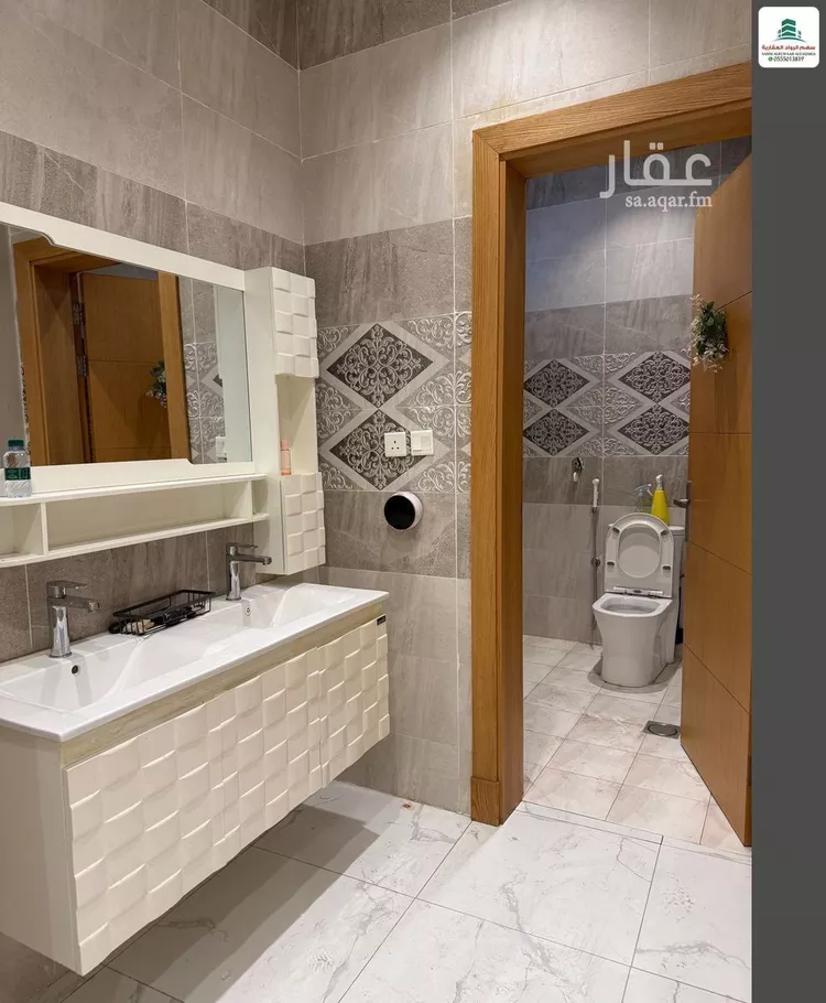 فيلا للإيجار في شارع ابن أبي ليلي, حي الصواري, مدينة جدة, منطقة مكة المكرمة صورة 5