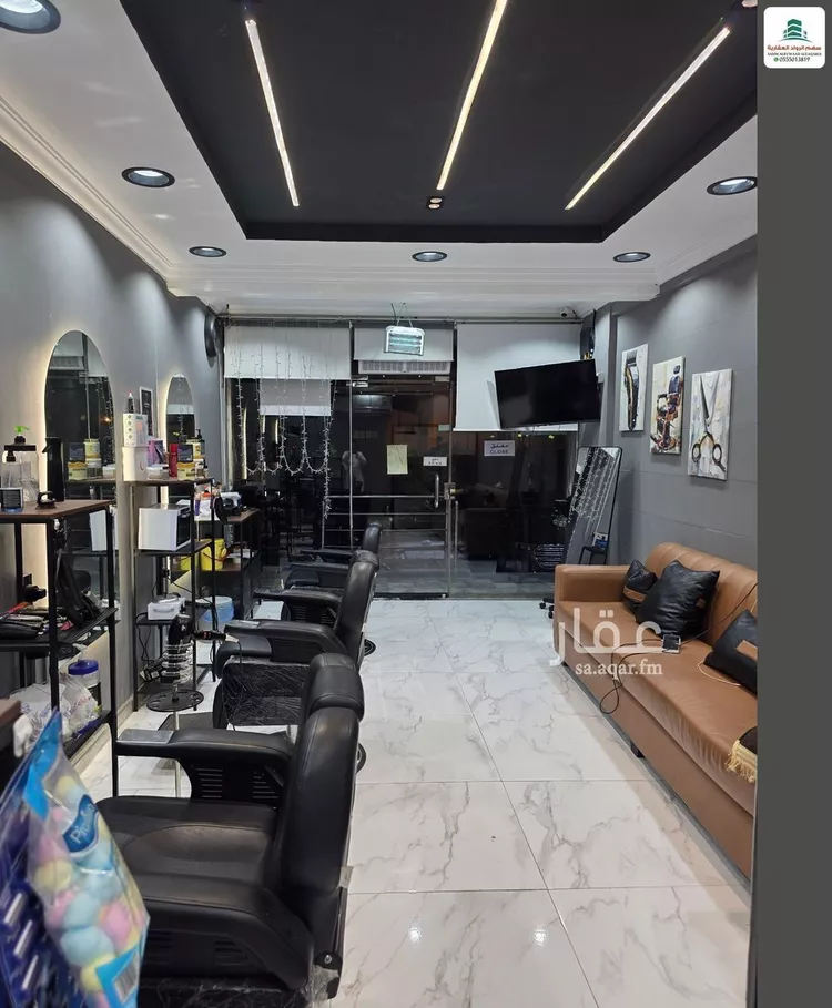 Shop for Rent in Jeddah Al Shera'a صورة 2