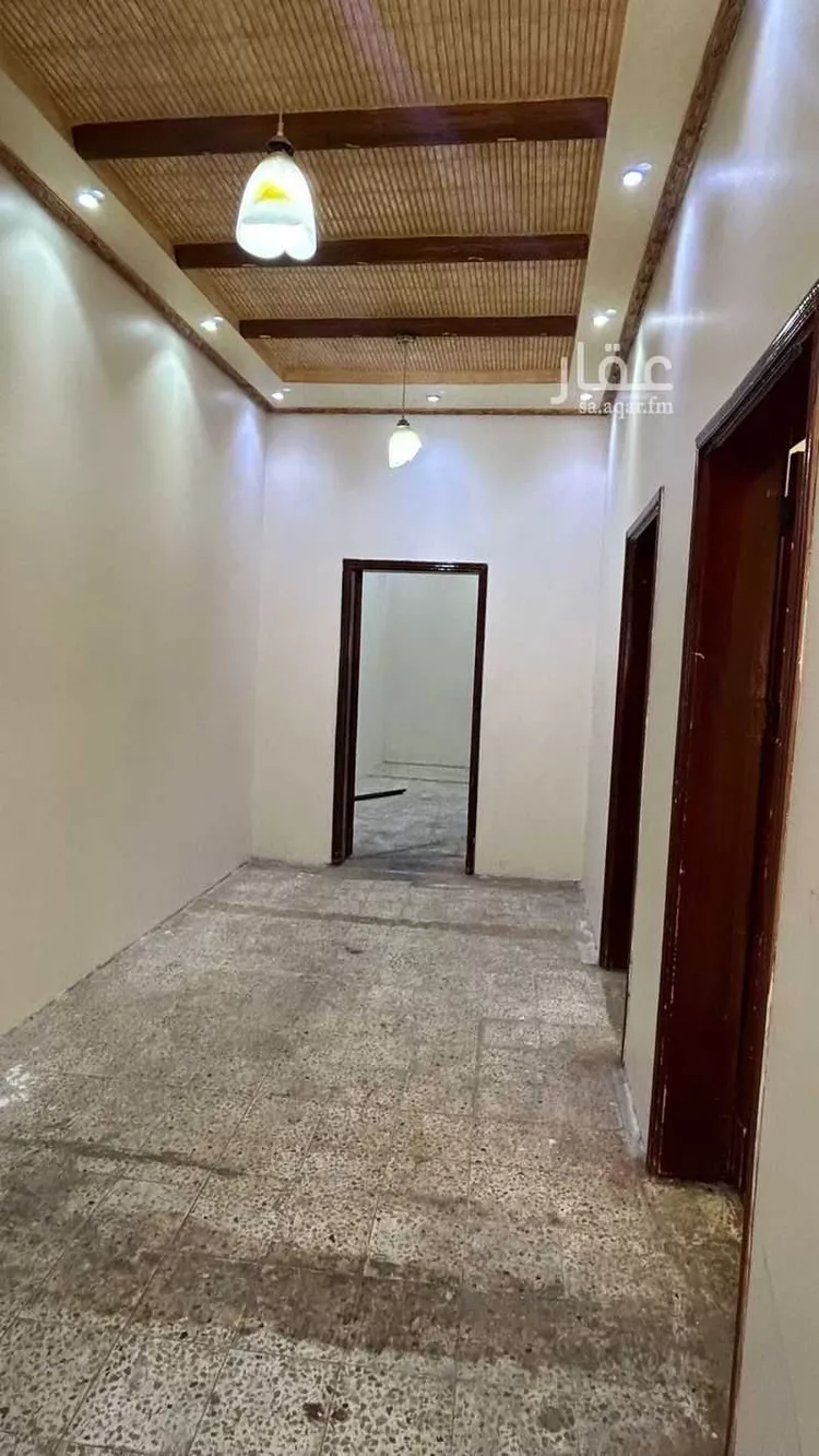 عمارة للإيجار في شارع طريق اليمامة, حي الربيع, مدينة خميس مشيط, منطقة عسير