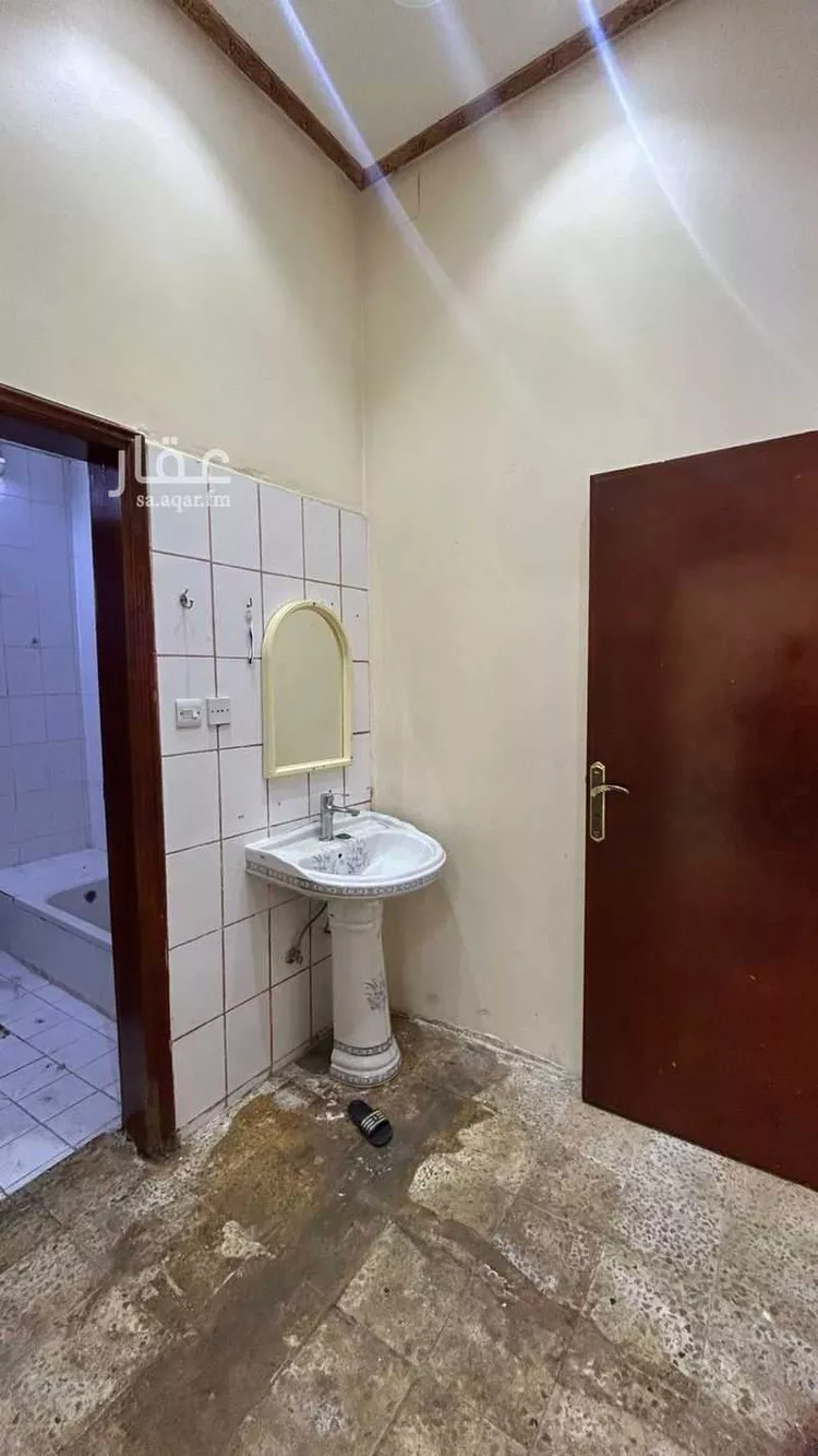 عمارة للإيجار في شارع طريق اليمامة, حي الربيع, مدينة خميس مشيط, منطقة عسير صورة 4