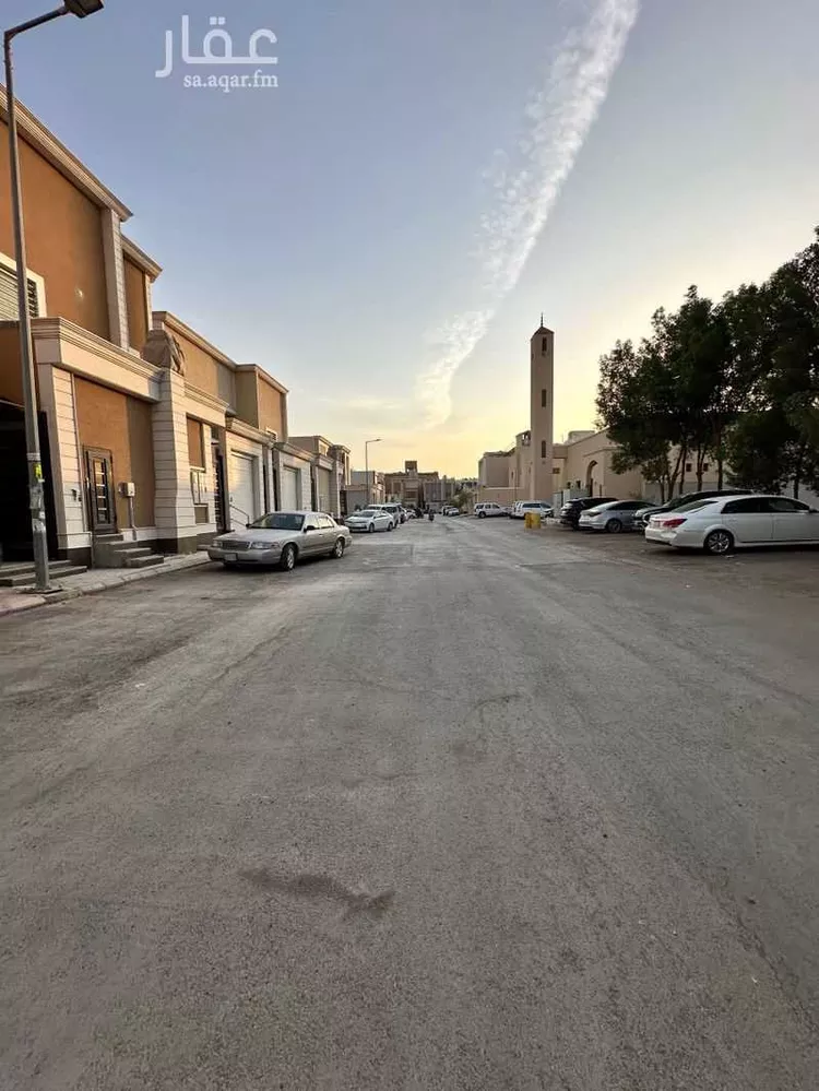فيلا للإيجار في شارع أبي بكر بن عبدالرحمن, حي العارض, مدينة الرياض, منطقة الرياض صورة 2