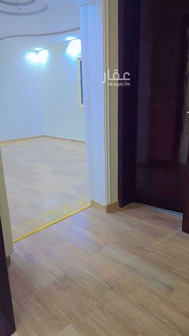 شقة للإيجار في شارع 2984263, حي الشرقية, مدينة ابها, منطقة عسير