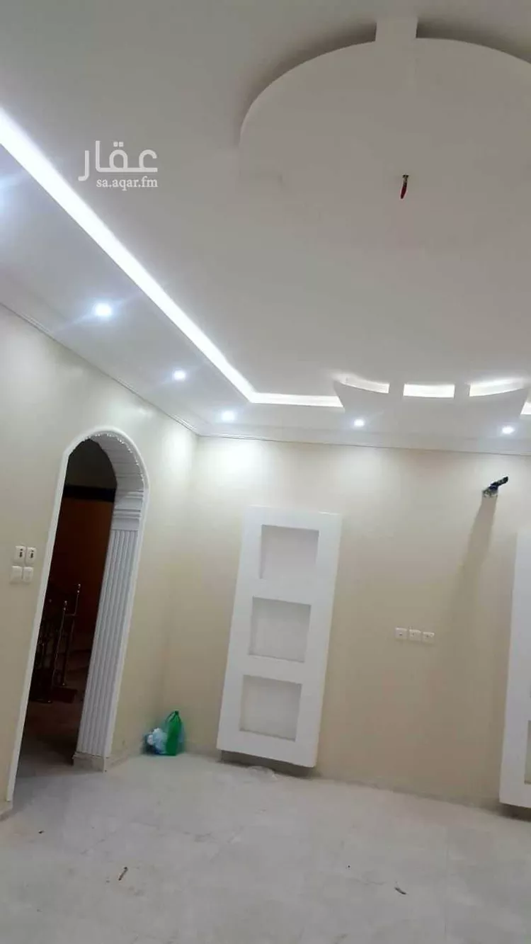 فيلا للإيجار في شارع إبراهيم الدهان ، حي العين العزيزية ، جدة ، جدة