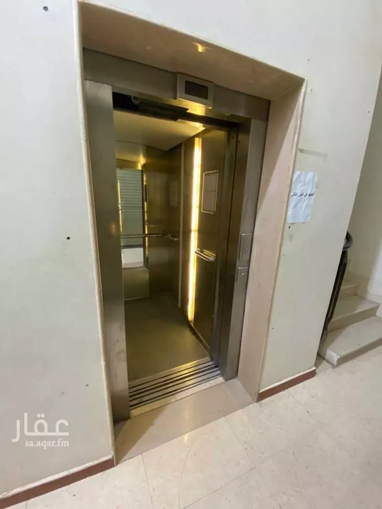 شقة للإيجار في شارع الضلعية, حي وسط المدينة, مدينة عنيزة, منطقة القصيم صورة 4