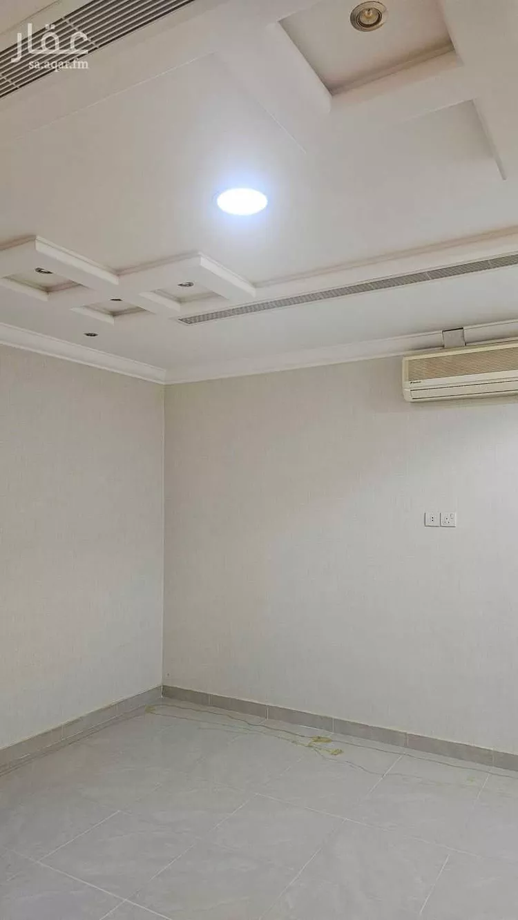 فيلا للبيع في شارع سفيان بن قيس, حي الزهور, مدينة القويعية, منطقة الرياض صورة 3