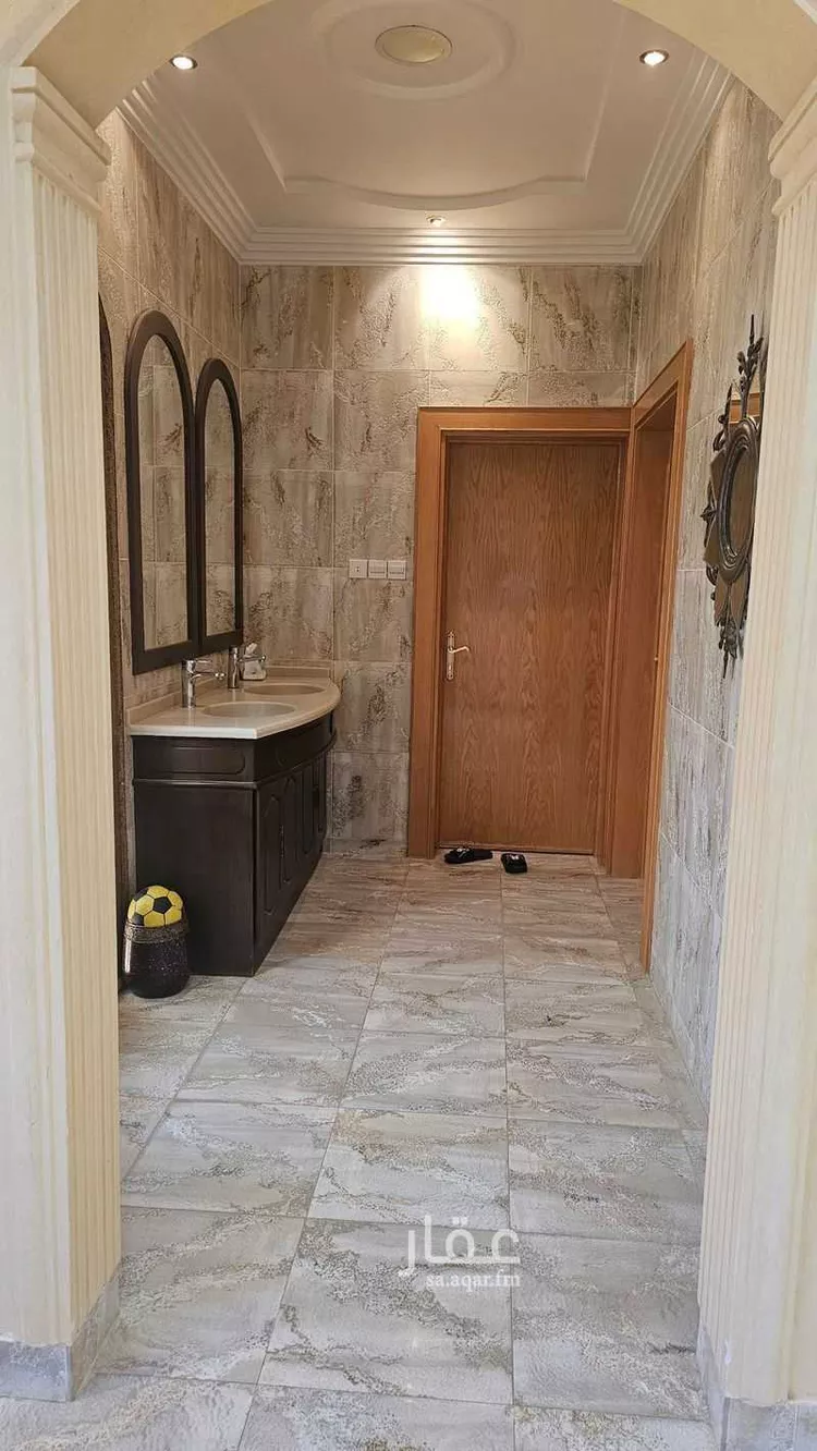 فيلا للبيع في شارع سفيان بن قيس, حي الزهور, مدينة القويعية, منطقة الرياض صورة 5