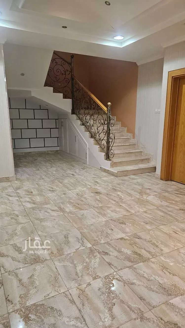 فيلا للبيع في شارع سفيان بن قيس, حي الزهور, مدينة القويعية, منطقة الرياض صورة 4