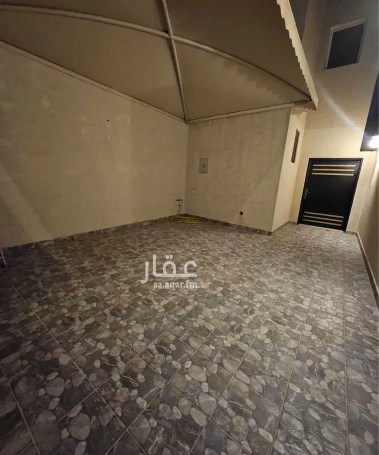 Floor for Rent in Riyadh Al Yasmin 6