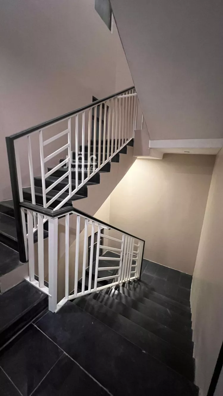 عمارة للبيع في شارع الامير محمد ابن نايف ابن عبدالعزيز, حي البندرية, مدينة الخبر, المنطقة الشرقية صورة 3
