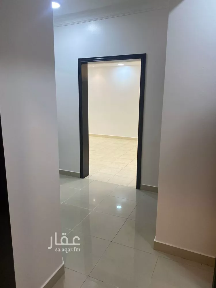شقة للإيجار في شارع الخلد, حي الدوحة الجنوبية, مدينة الظهران, المنطقة الشرقية صورة 3