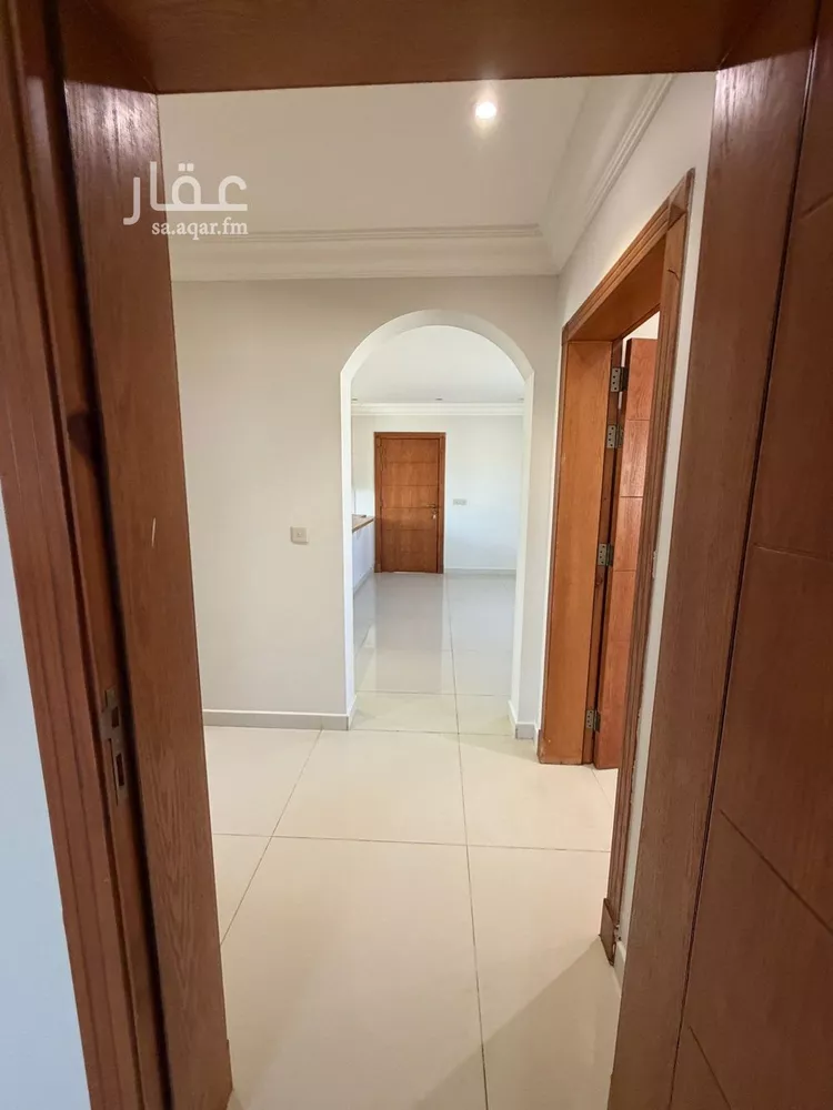 شقة للإيجار في شارع ابن الناصر, حي النهضة, مدينة الدمام, المنطقة الشرقية صورة 2