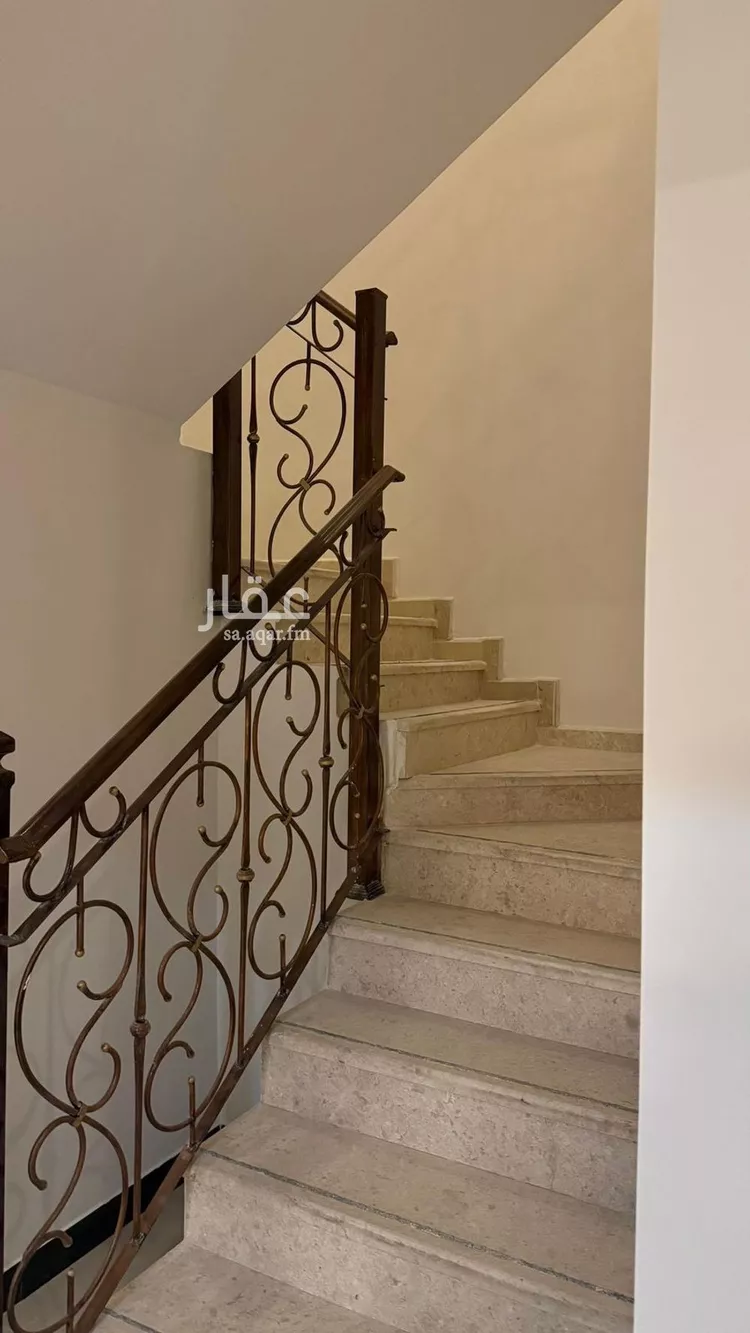 عمارة للإيجار في شارع الحني, حي الدوحة الجنوبية, مدينة الظهران, المنطقة الشرقية صورة 2