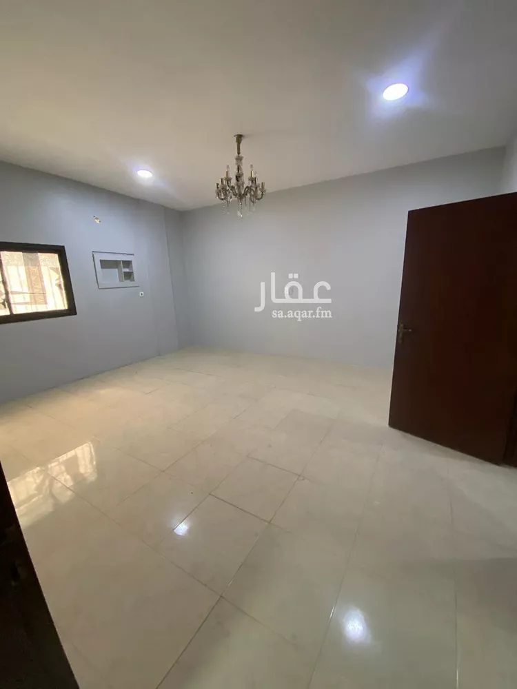 شقة للإيجار في شارع ابو القاسم المازني, حي الجلوية, مدينة الدمام, المنطقة الشرقية صورة 4