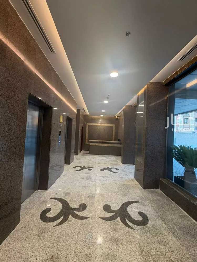 Commercial Office for Rent in Al Khobar Al Ulaya صورة 3