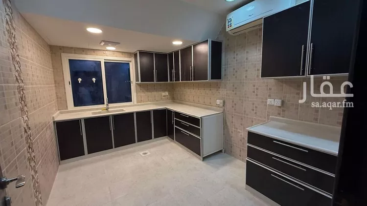 عمارة للإيجار في شارع الحني, حي الدوحة الجنوبية, مدينة الظهران, المنطقة الشرقية صورة 5