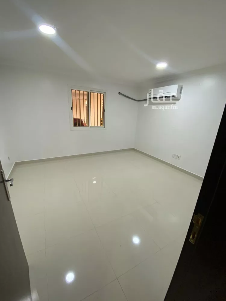 عمارة للإيجار في شارع الخلد, حي الدوحة الجنوبية, مدينة الظهران, المنطقة الشرقية صورة 3