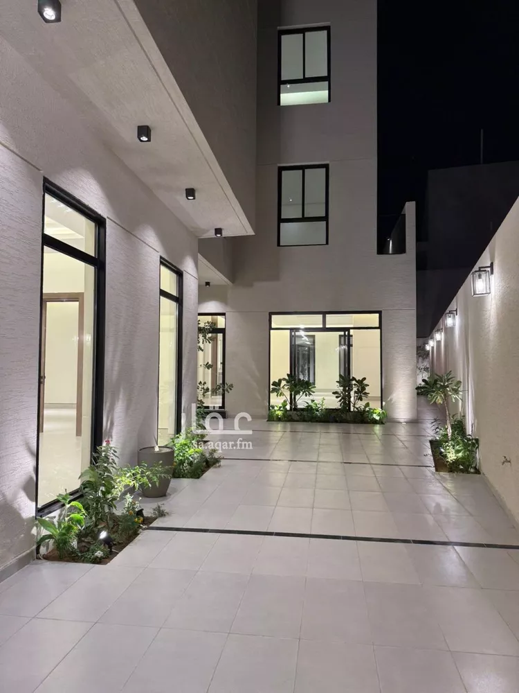 Villa for Sale in Riyadh Al Mahdiyah صورة 2