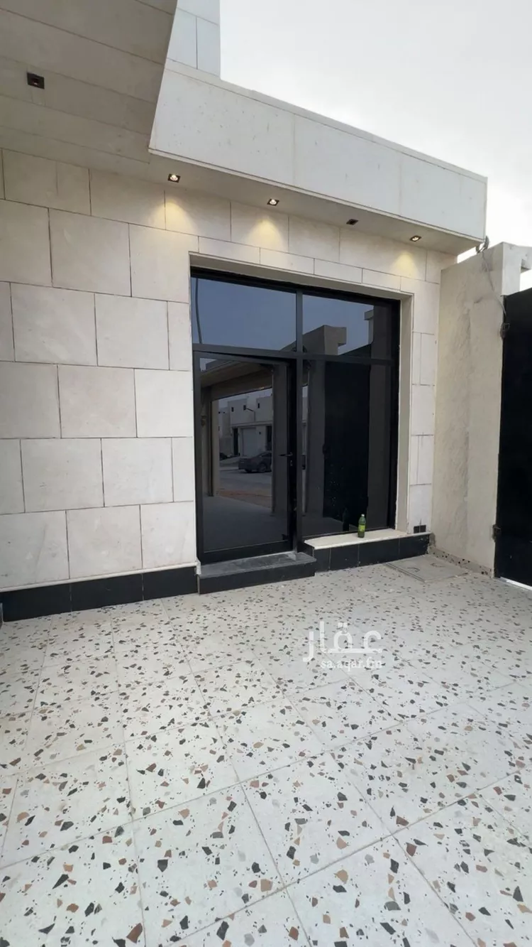 فيلا للبيع في شارع العام, حي الجنادرية, مدينة الرياض, منطقة الرياض صورة 3