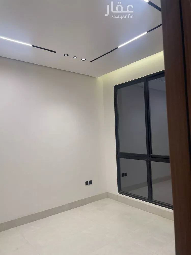 فيلا للبيع في شارع عمرو بن مرزوق, حي المهدية, مدينة الرياض, منطقة الرياض صورة 3