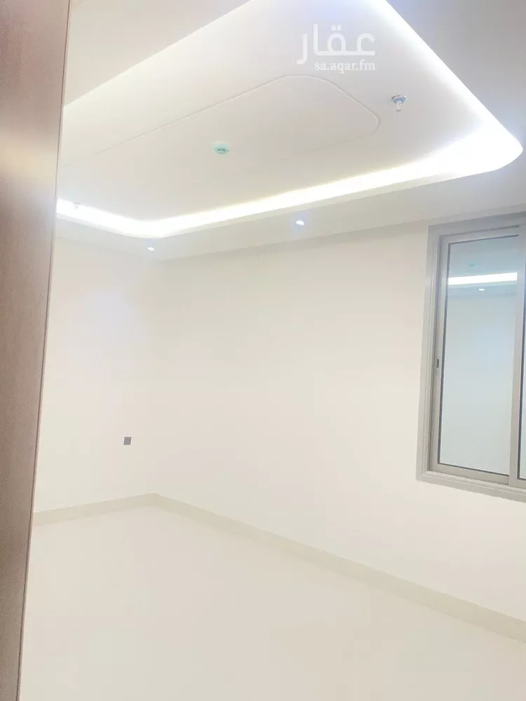 عمارة للبيع في شارع عمير بن سنان بن عرفطة, حي المهدية, مدينة الرياض, منطقة الرياض 13