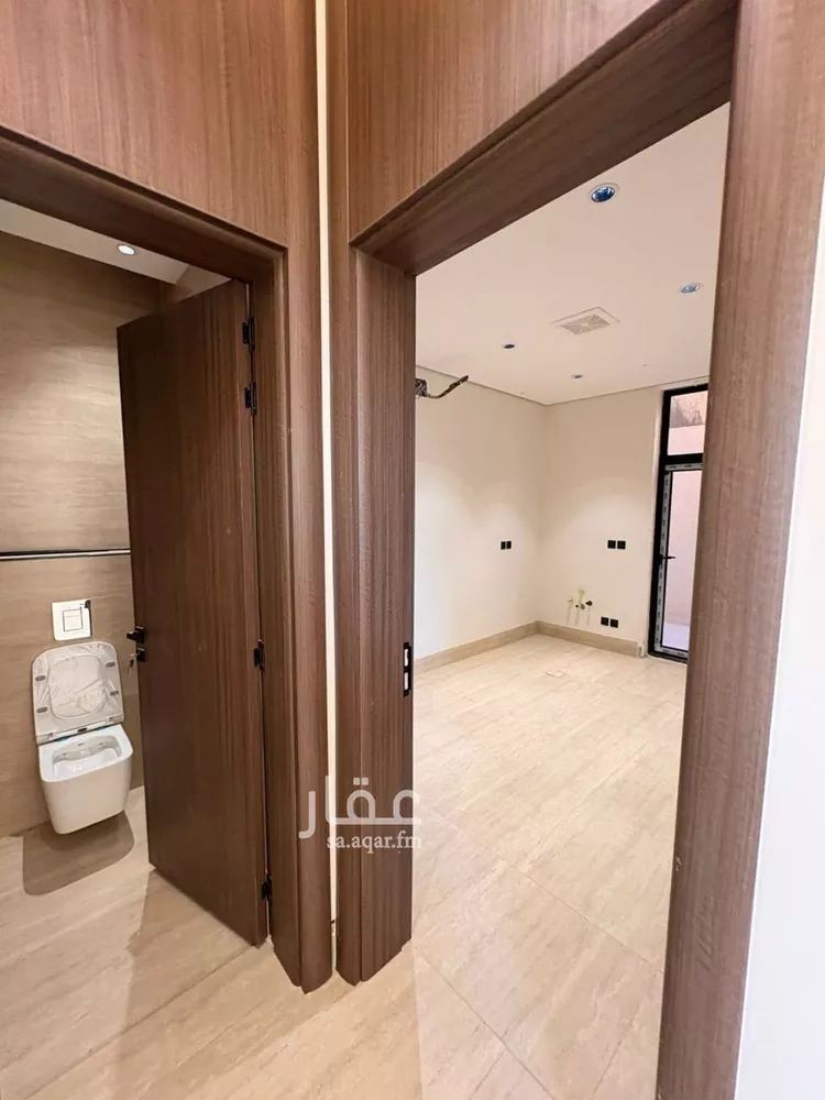 فيلا للبيع في شارع أبي عروة, حي المهدية, مدينة الرياض, منطقة الرياض صورة 3