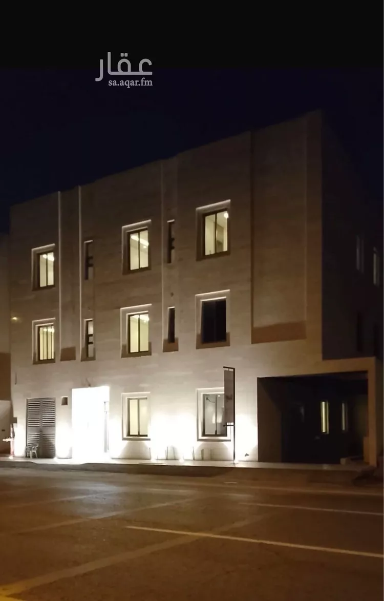 Building for Sale in Riyadh Al Mahdiyah