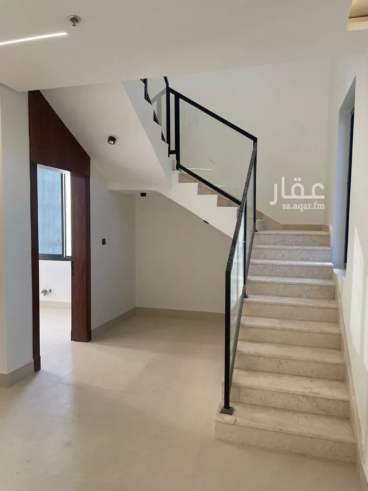 شقة للبيع في شارع ابن أبي الشكر الفلكي, حي المهدية, مدينة الرياض, منطقة الرياض صورة 2