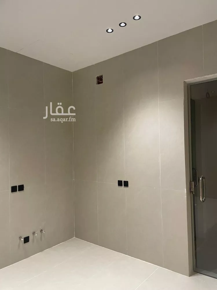 فيلا للبيع في شارع يعقوب الصفار, حي المهدية, مدينة الرياض, منطقة الرياض صورة 4
