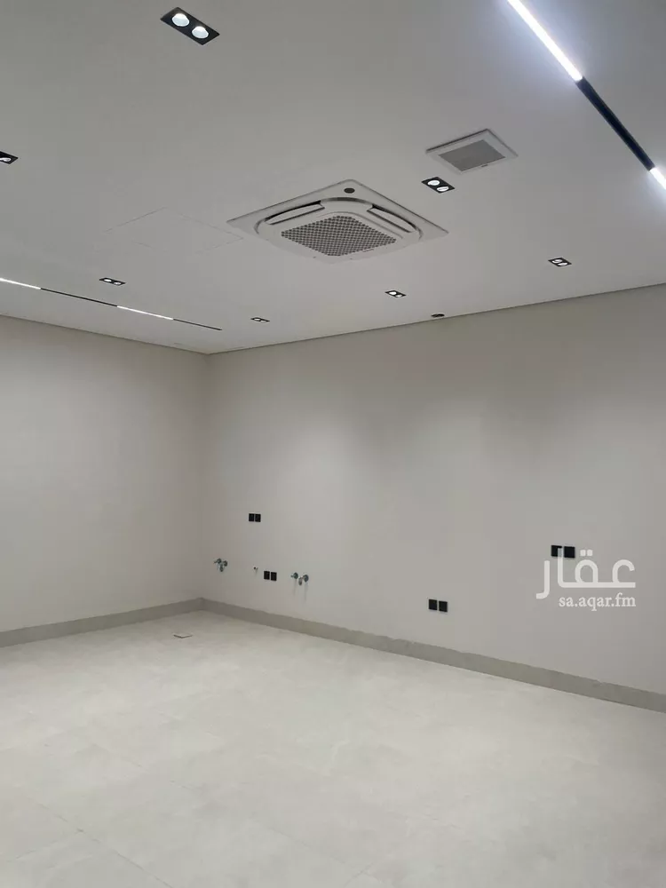 فيلا للبيع في شارع عمرو بن مرزوق, حي المهدية, مدينة الرياض, منطقة الرياض صورة 4