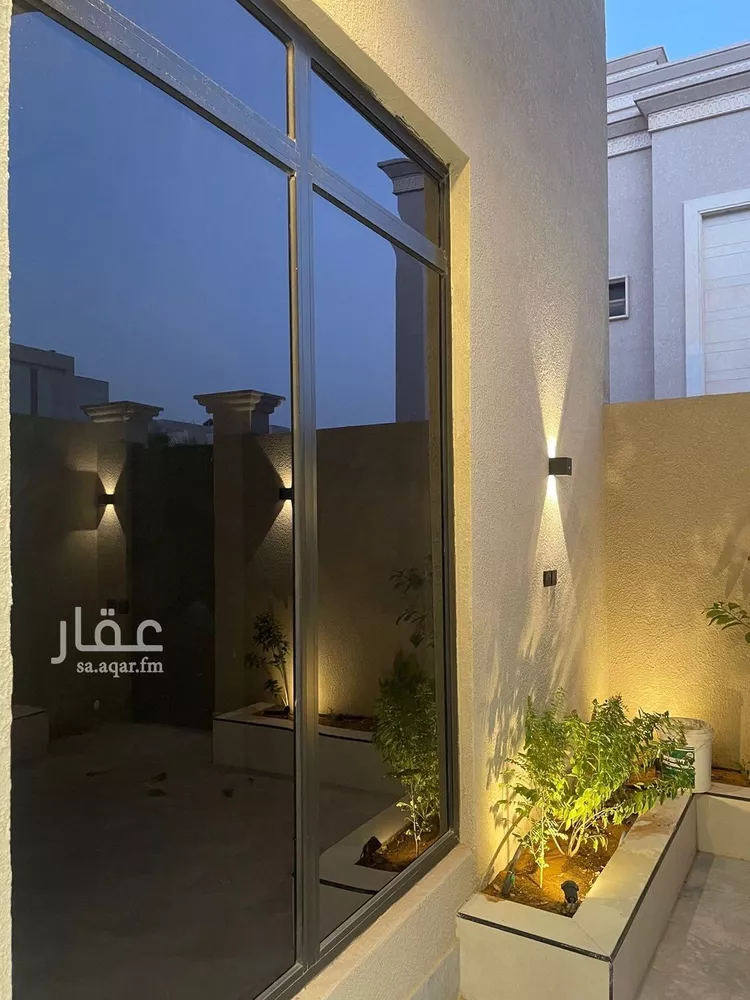 فيلا للبيع في شارع عمرو بن مرزوق, حي المهدية, مدينة الرياض, منطقة الرياض 7