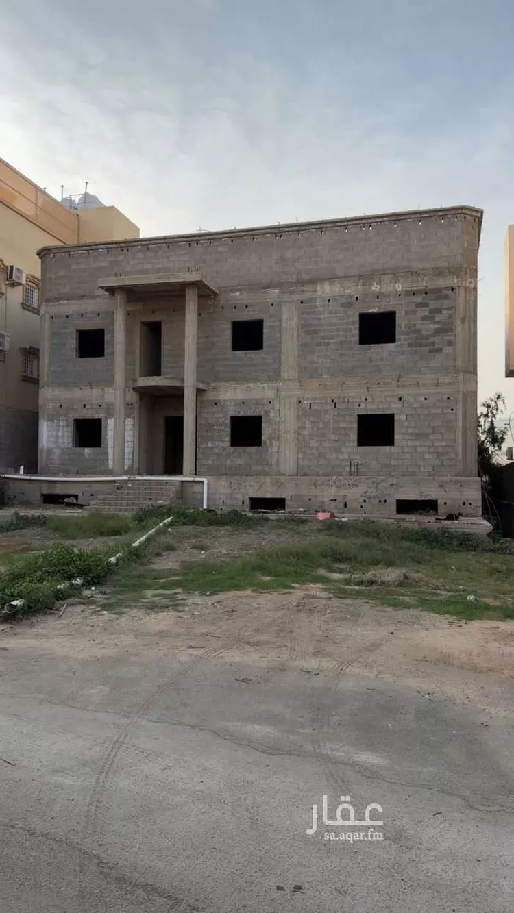 فيلا للبيع في شارع شارع الحره, حي المروج, مدينة أبها, منطقة عسير صورة 5